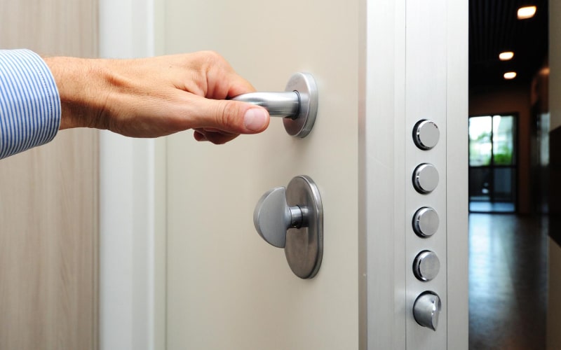 بررسی انواع قفل درب ضد سرقت